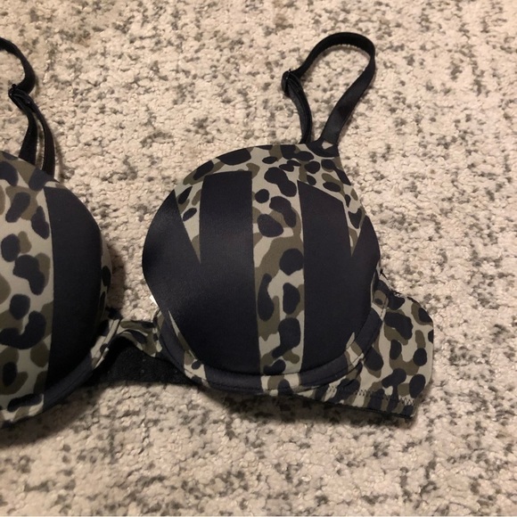 PINK Victoria’s Secret Black & Green Camo Wear Everywhere Push-Up Bra Size 32B - Picture 3 of 9